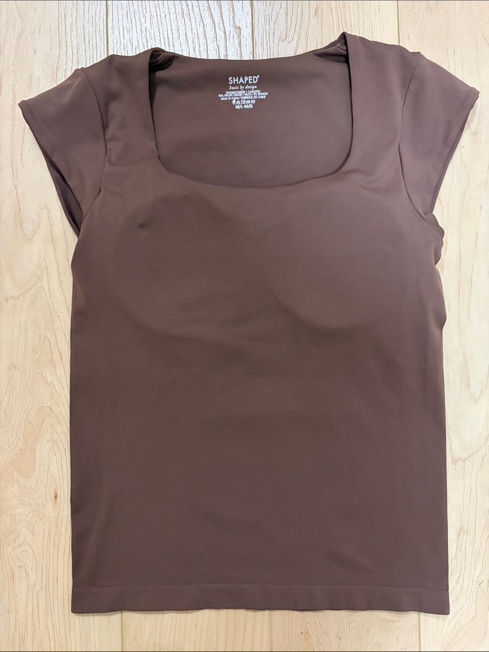 Shaped Square Neck Cap Sleeve Top with Built-in Bra, sz M/L